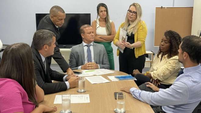 Alex Alemão conduz primeira reunião da Comissão de Legislação Participativa em Salvador