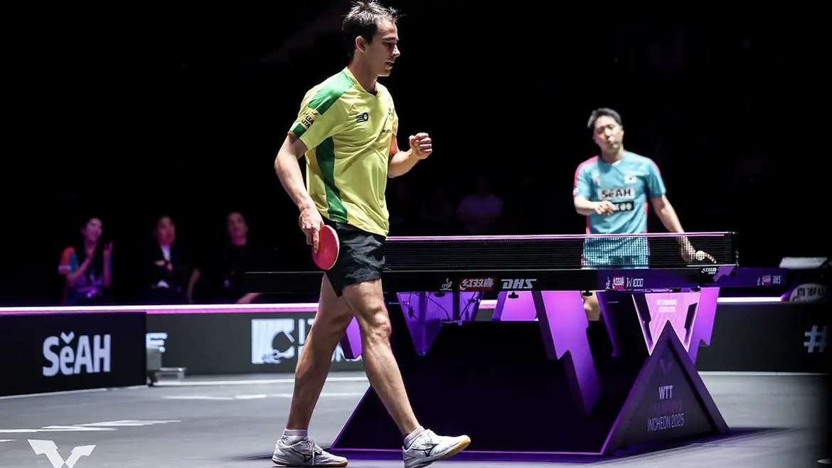 Hugo Calderano vence Lim Jonghoon e avança às oitavas de final no WTT Champions de Incheon