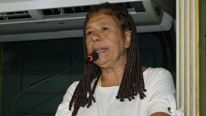Concessão da orla de Salvador gera críticas sobre transparência e participação pública
