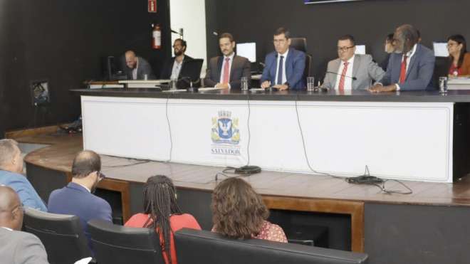 Hospital Roberto Santos e mobilidade urbana são temas de debate na Câmara Municipal de Salvador