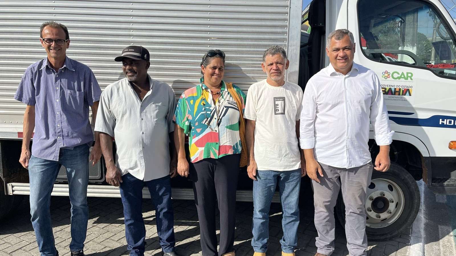 Cooperativa de Monte Gordo recebe caminhão baú para ampliar escoamento da produção agrícola