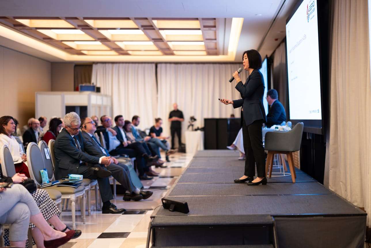 Seminário internacional em Barcelona discute estratégias de gestão para a aprendizagem com participação da Bahia.