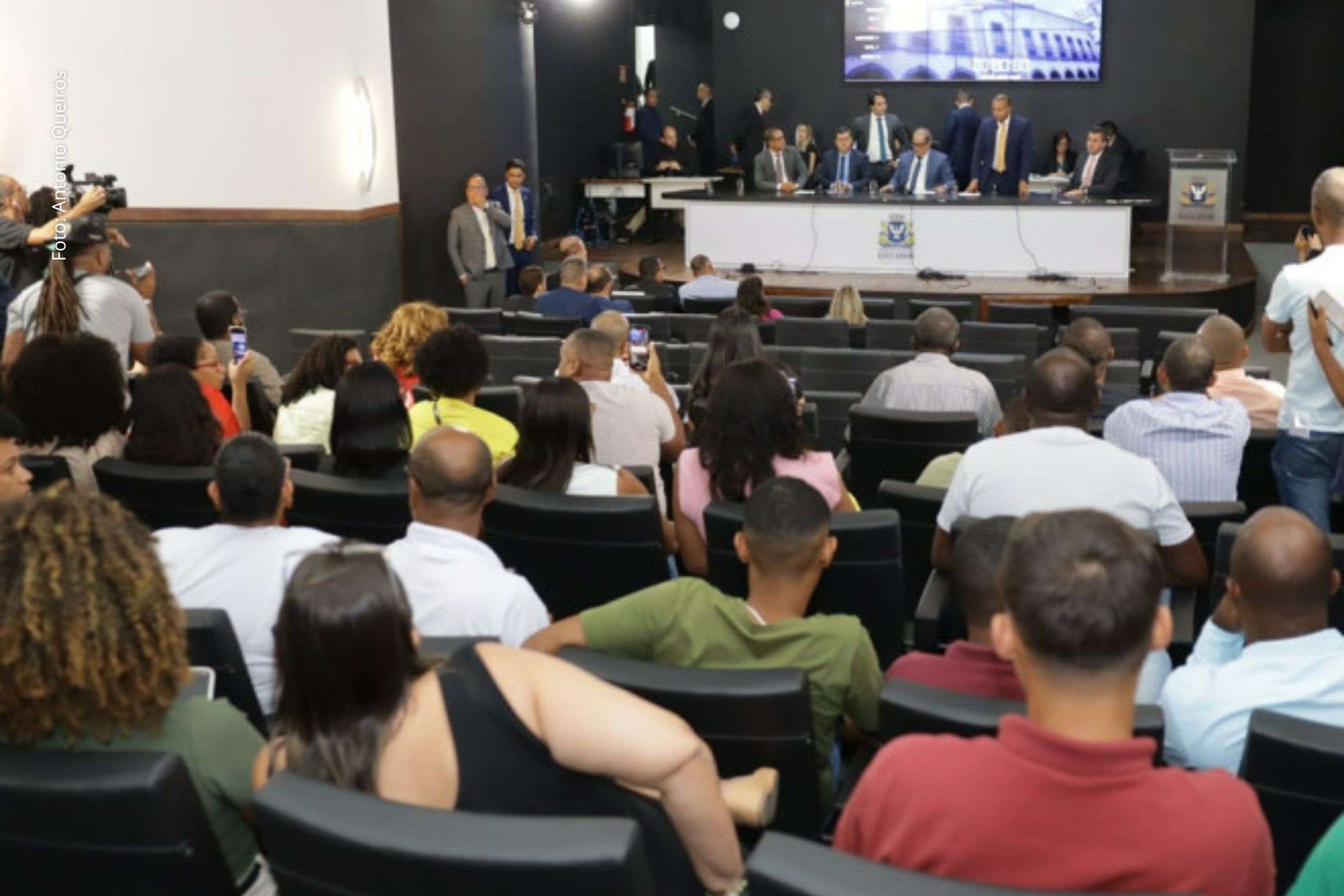 Projeto foi aprovado em sessão extraordinária na quinta-feira (22/05/2025), após manifestação de sindicatos.