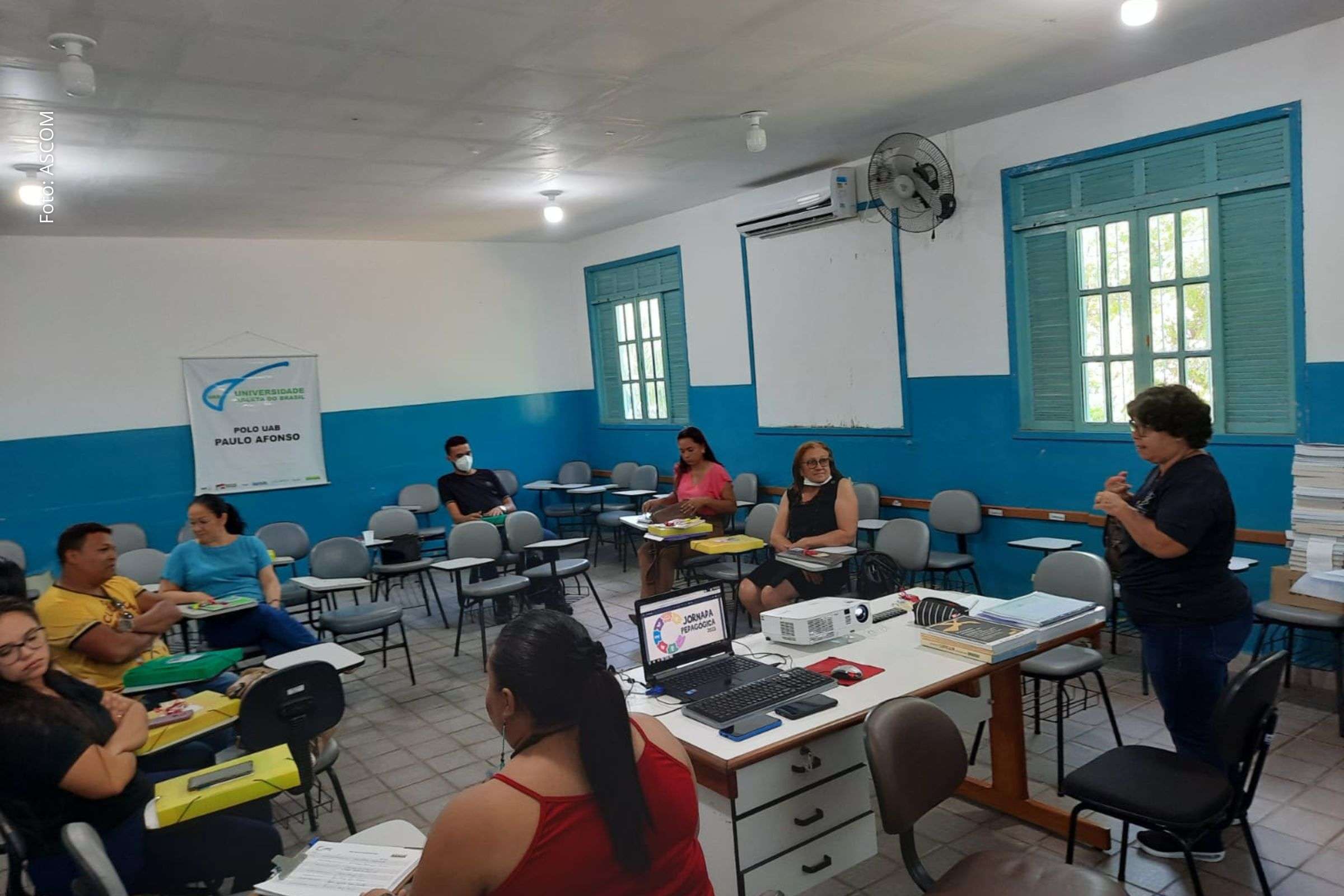 Dia do Pedagogo: Profissionais conectam comunidades e escolas da rede estadual da Bahia
