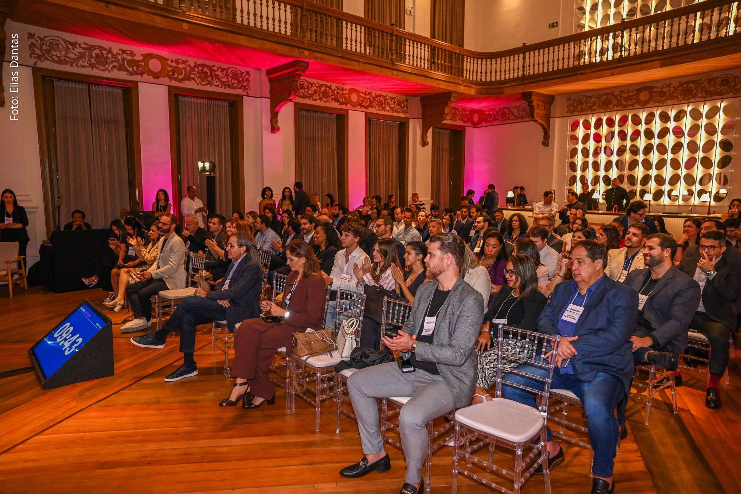 Evento apresenta pesquisa inédita sobre transformação corporativa e uso de inteligência artificial.