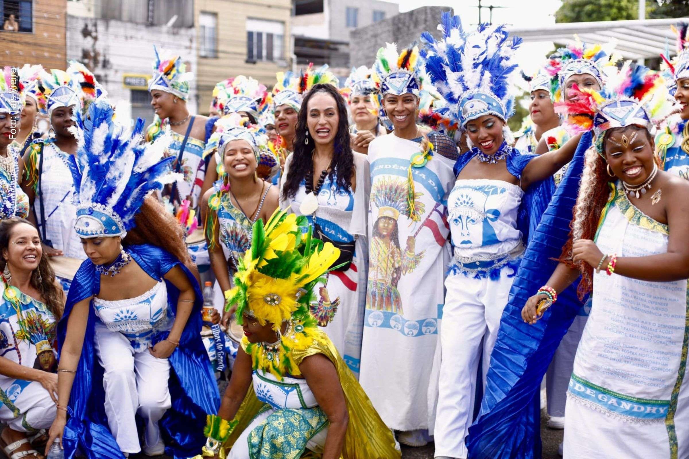 Grupo celebrou 46 anos de existência com participação inédita no cortejo cívico da Independência da Bahia.
