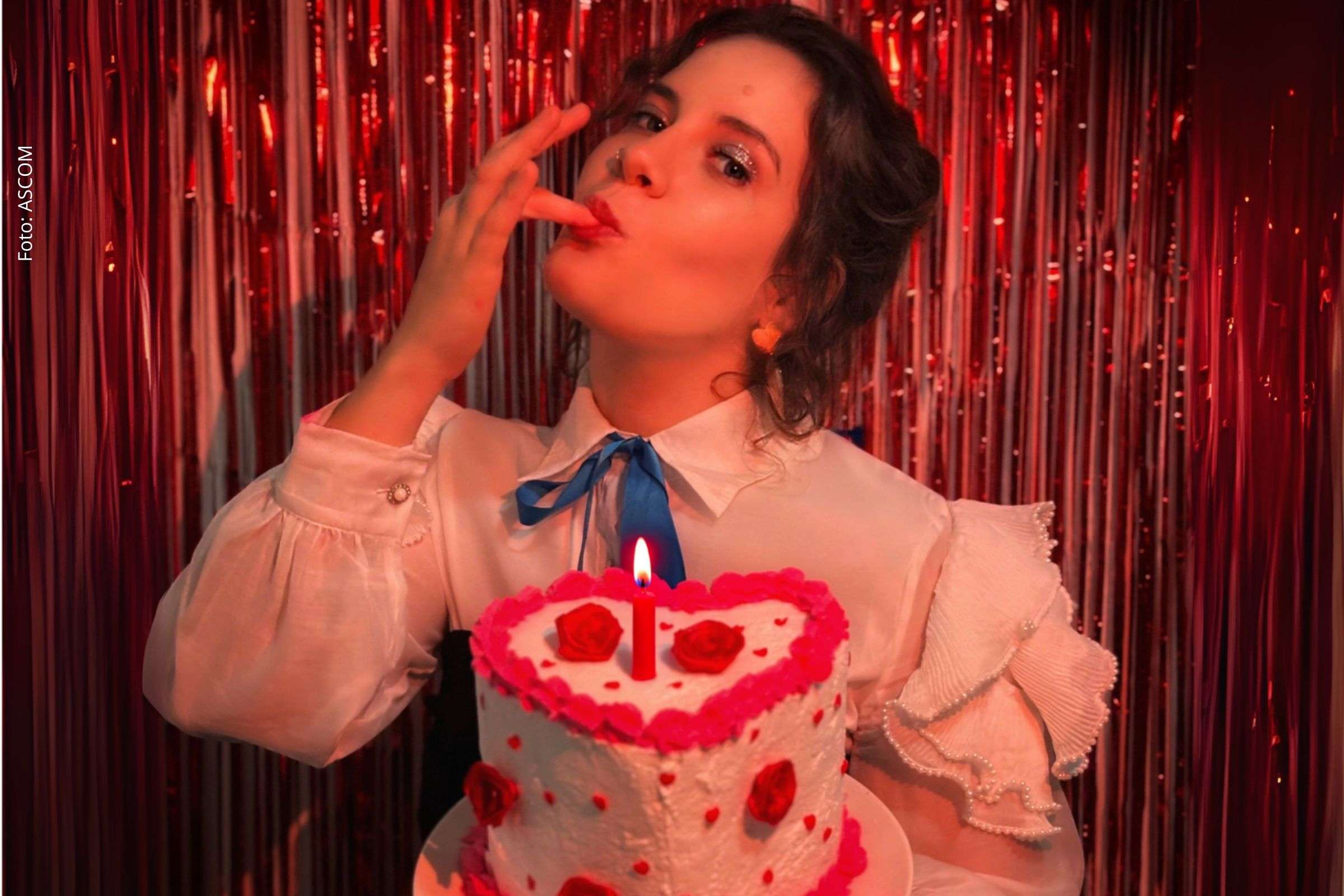 Apresentação acontece na Casa da Mãe, com repertório especial e participação de DJ Libre Ana.