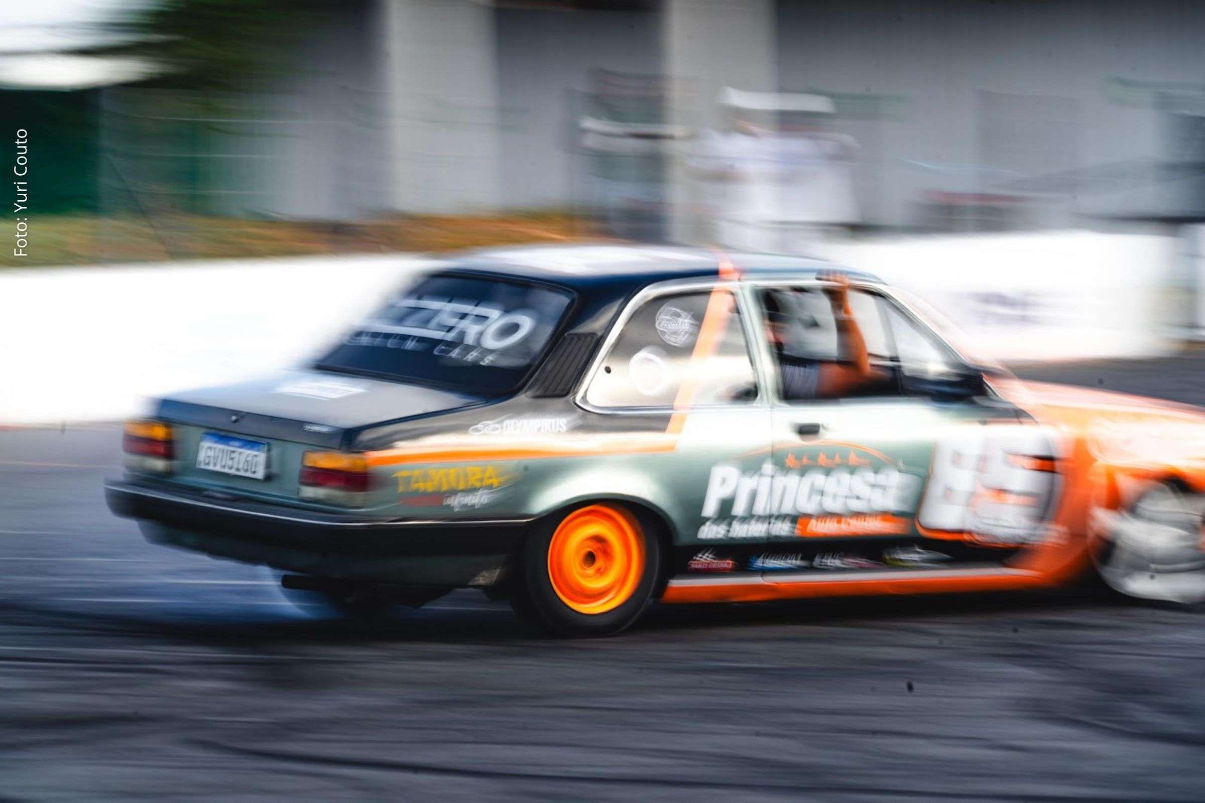 Princesa Motor Show reúne exposição automotiva e manobras radicais em Lauro de Freitas