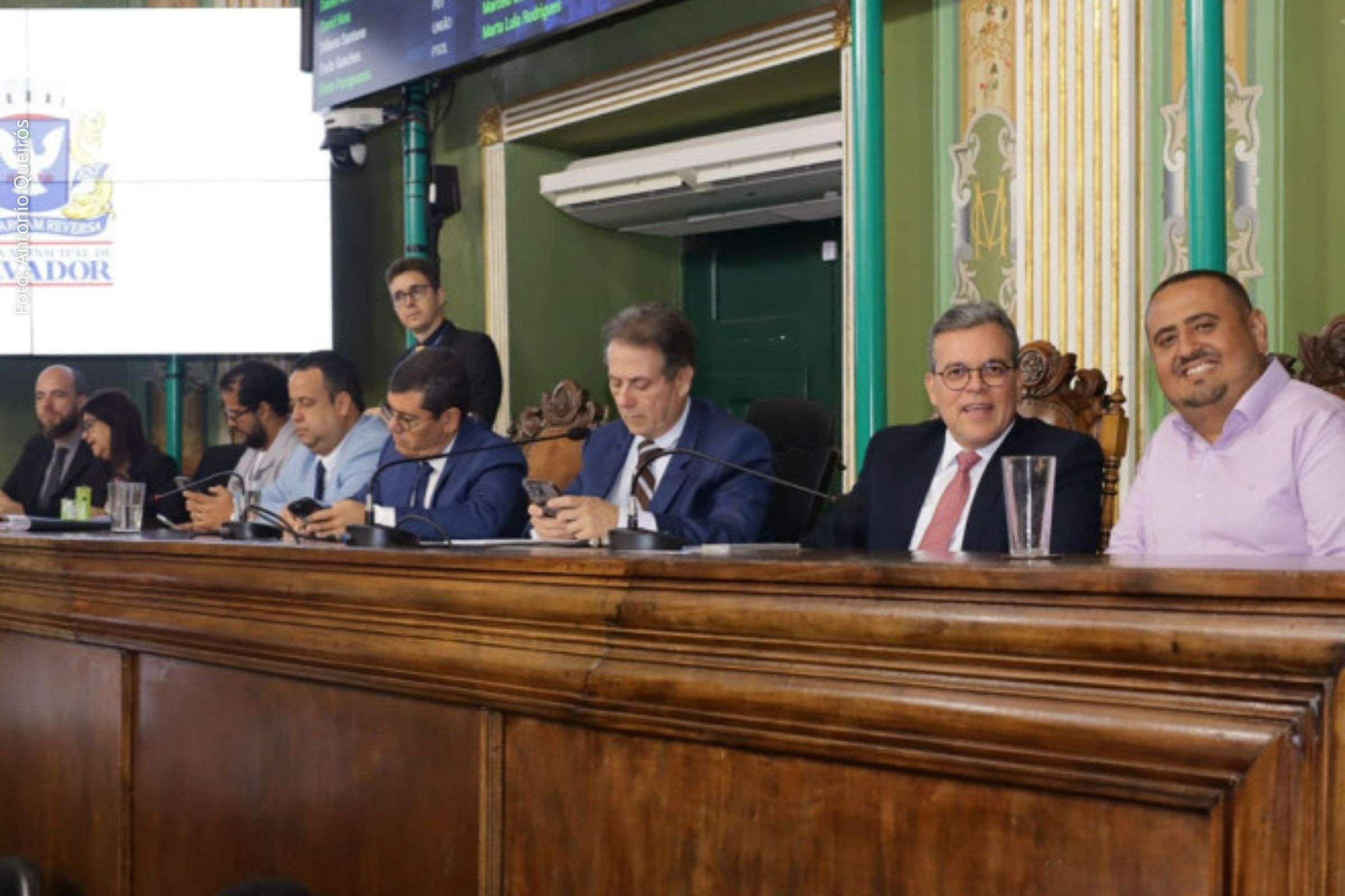 Debates sobre saúde pública e Plano Diretor marcam 46ª Sessão Ordinária da Câmara de Salvador