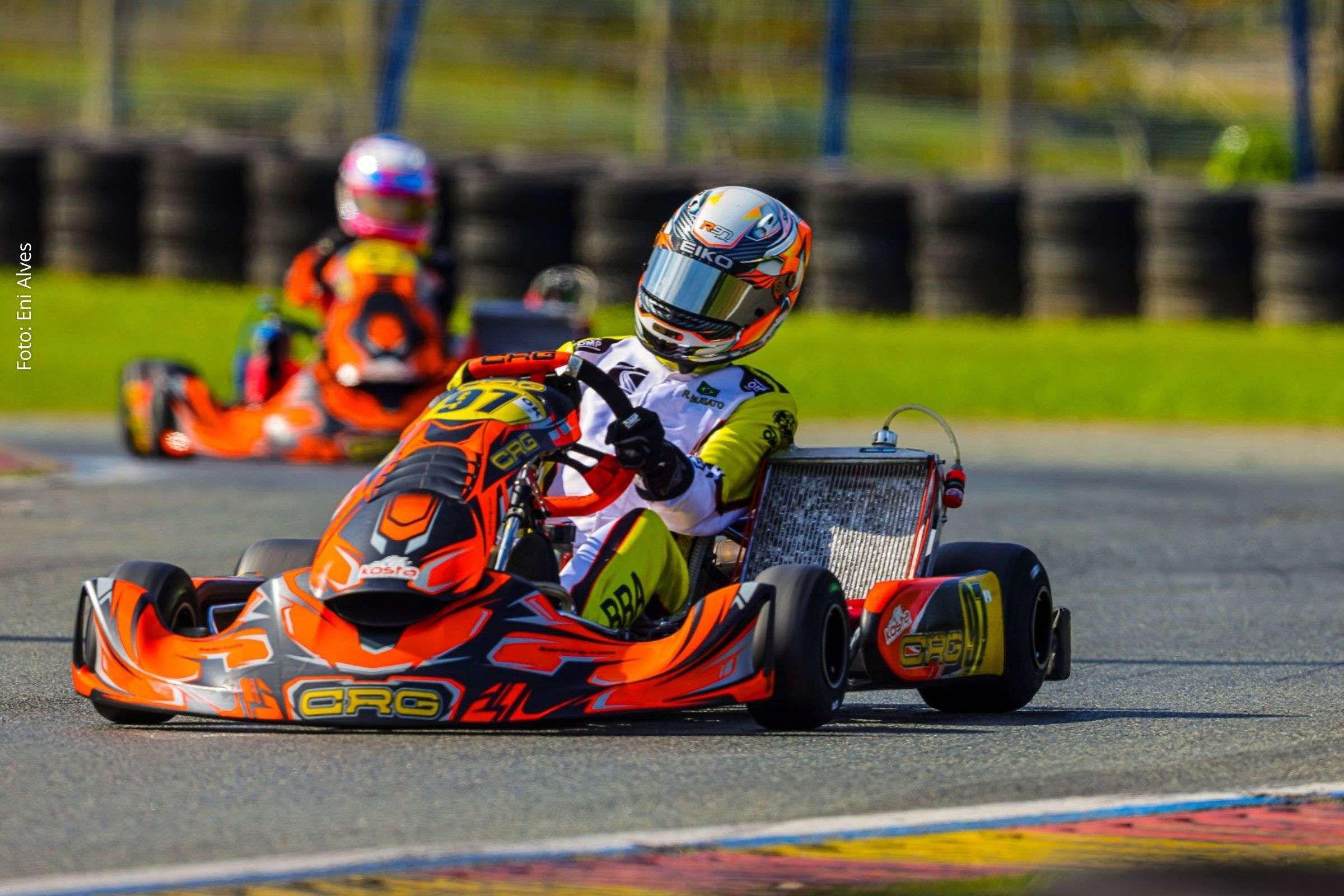 Pilotos paranaenses utilizam a competição em Penha (SC) como preparação para o torneio nacional que será realizado em novembro.
