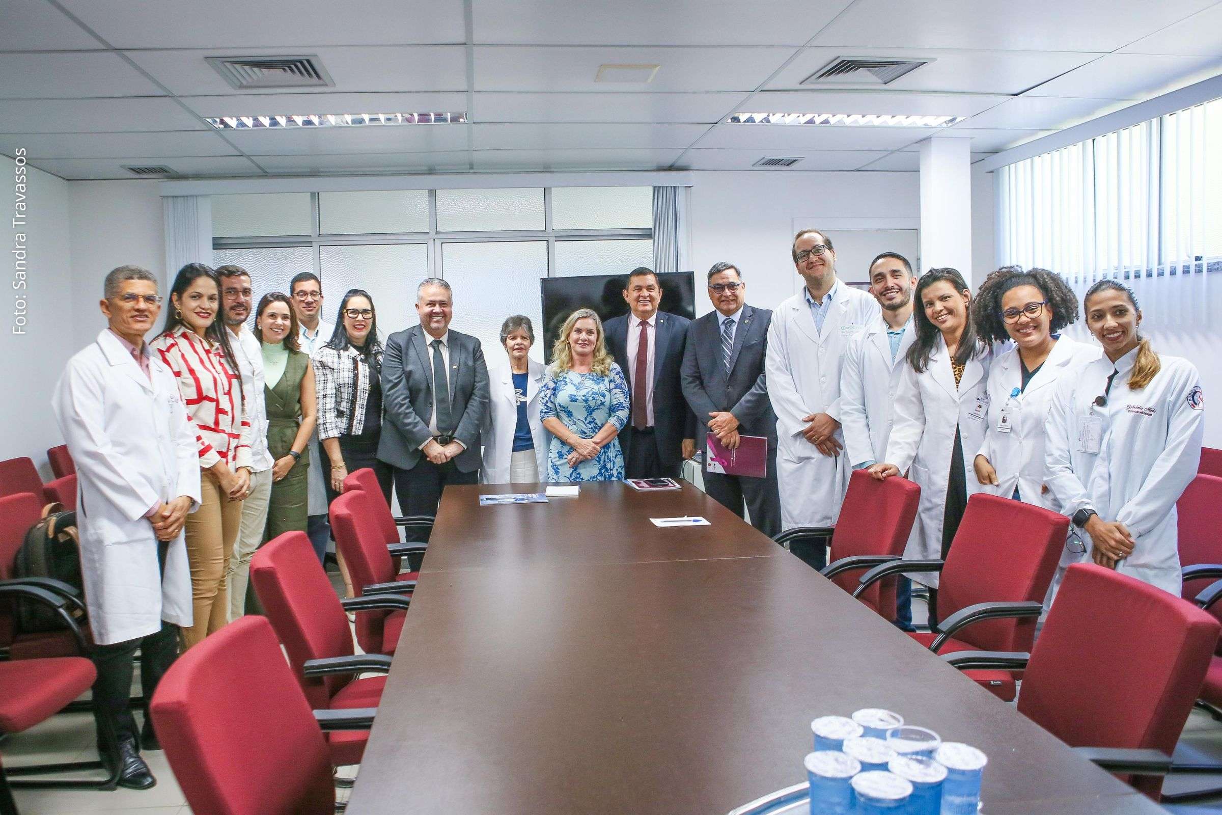 Presidente da ALBA visita Hospital Aristides Maltez e reforça compromisso com expansão e apoio institucional