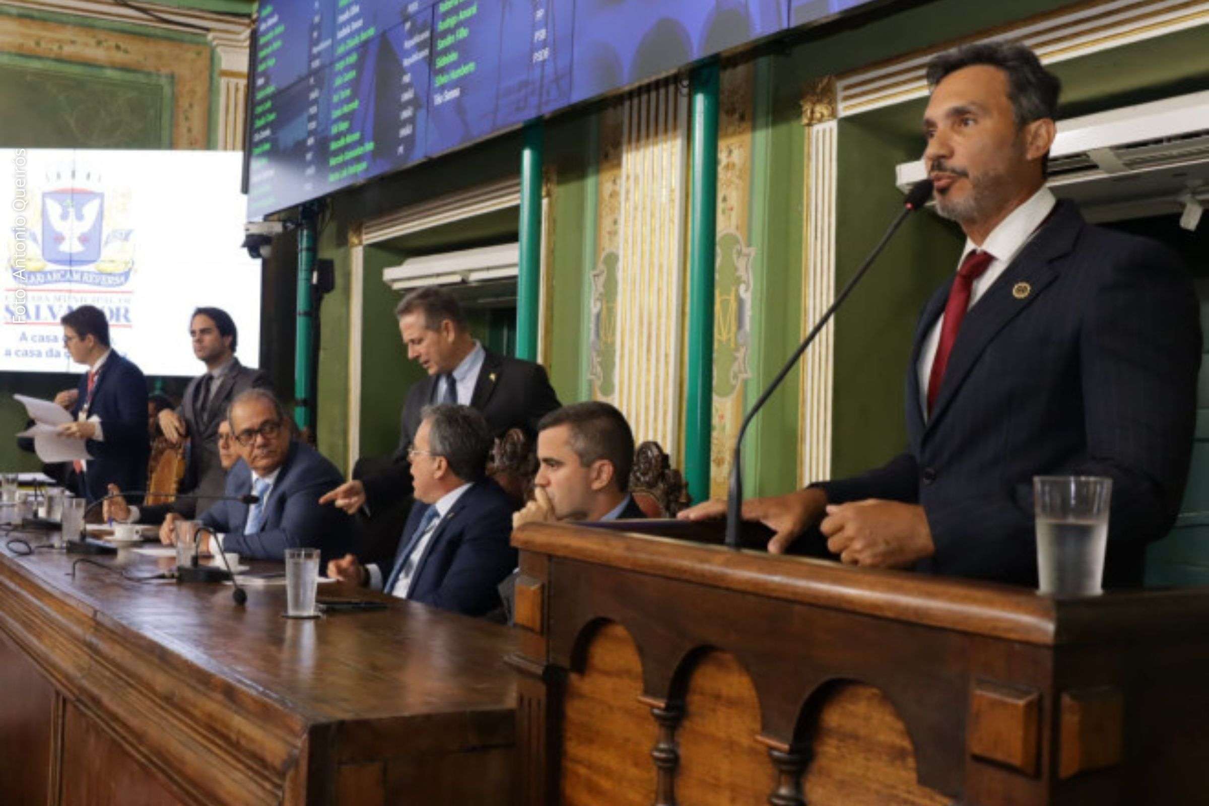 Guardas municipais e médicos apresentam reivindicações na Tribuna Popular em Salvador