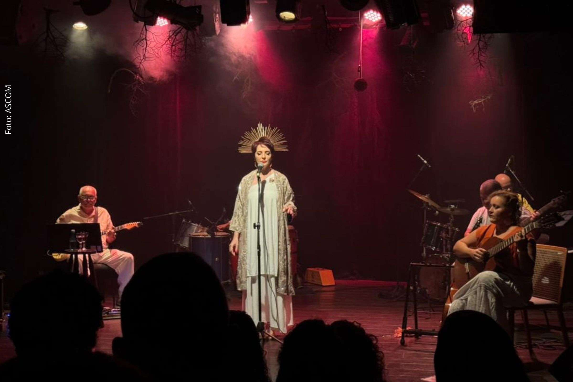 Salvador: Nefertiti encerra temporada do show “Todas as Mulheres em Mim” no Teatro Sesi Rio Vermelho