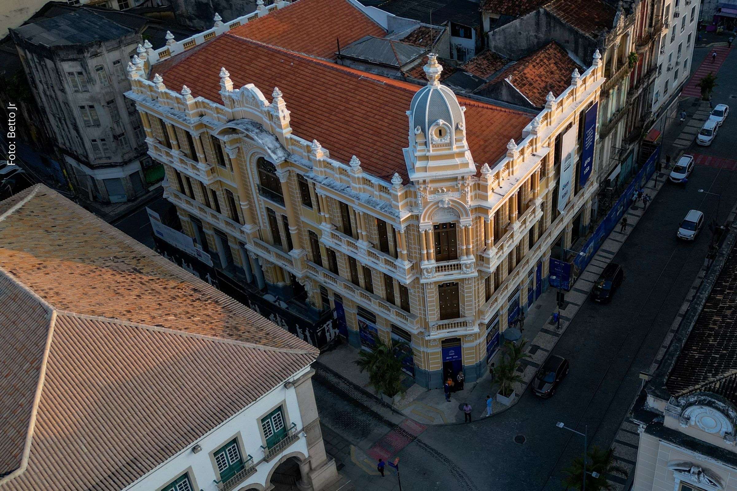 Palacete Tirachapéu realiza jantar beneficente em Salvador em prol do Instituto de Cegos da Bahia