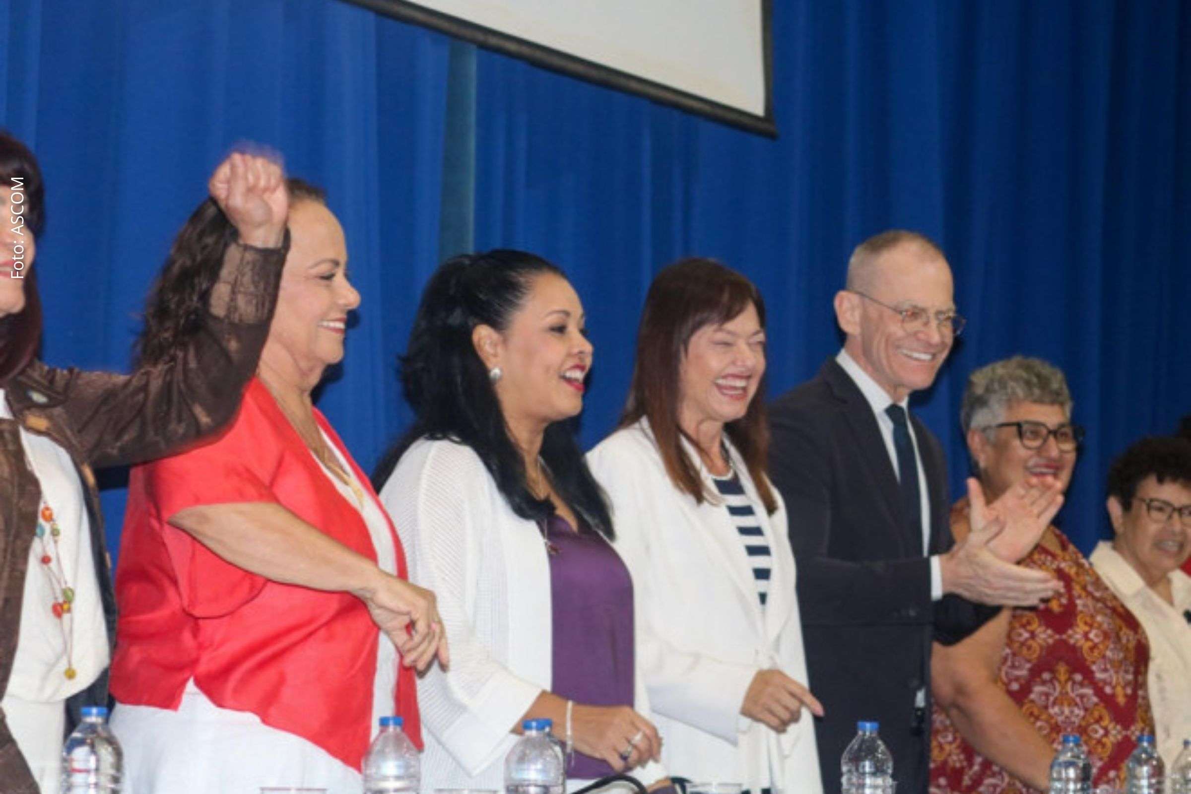 Evento em Salvador reúne profissionais e reforça mobilização pela redução da jornada da categoria.