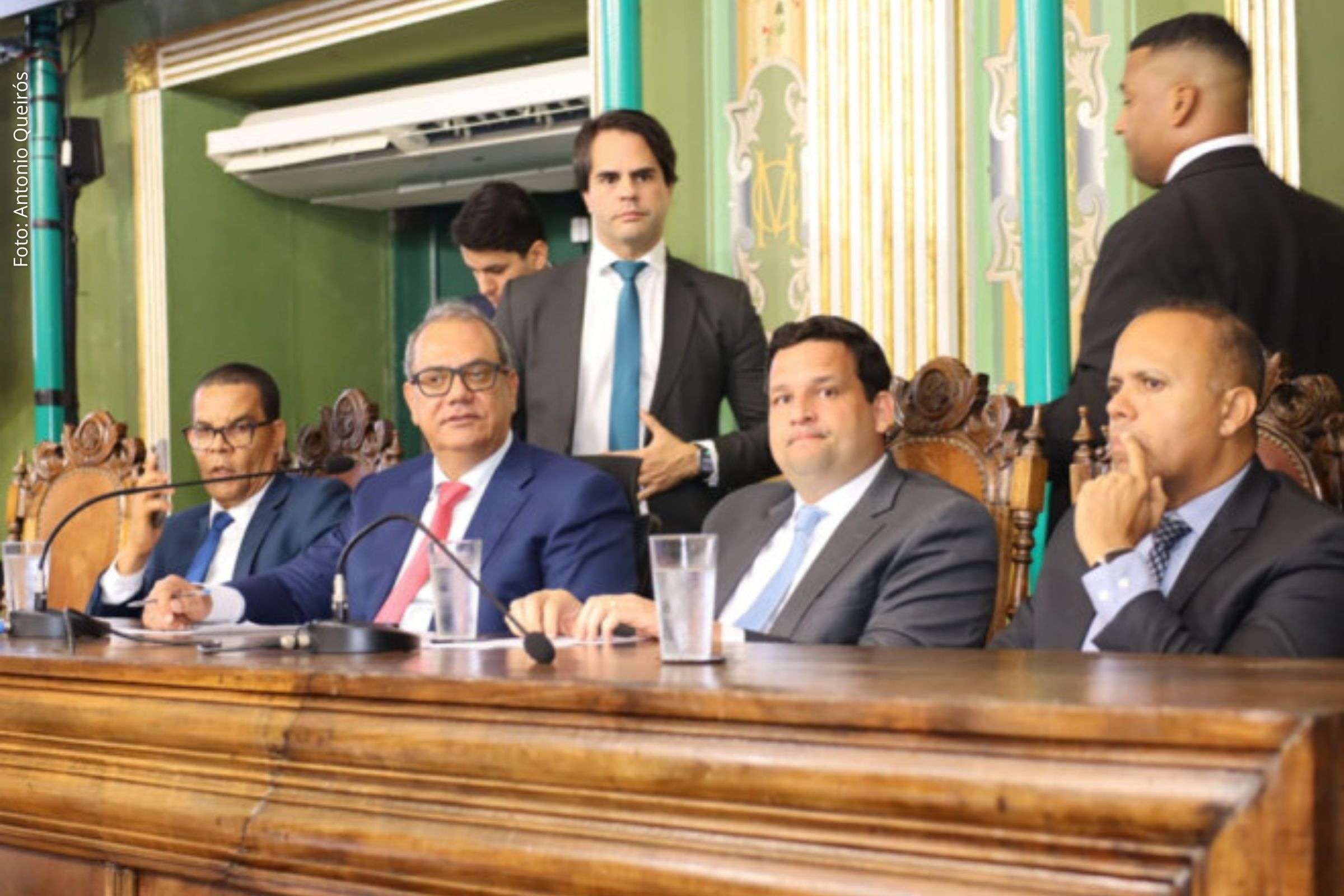 Biomédicos e mototaxistas levam demandas à Tribuna Popular da Câmara de Salvador