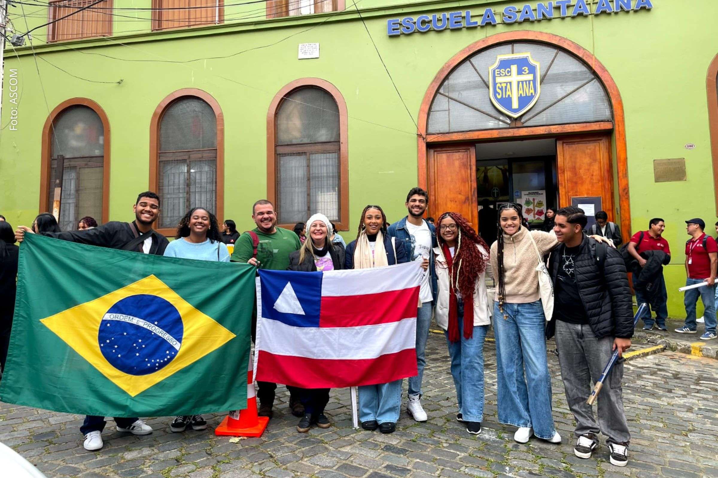 Estudantes da rede estadual da Bahia apresentam projetos científicos no Chile durante o Mundial de Ciências e Tecnologias 2025