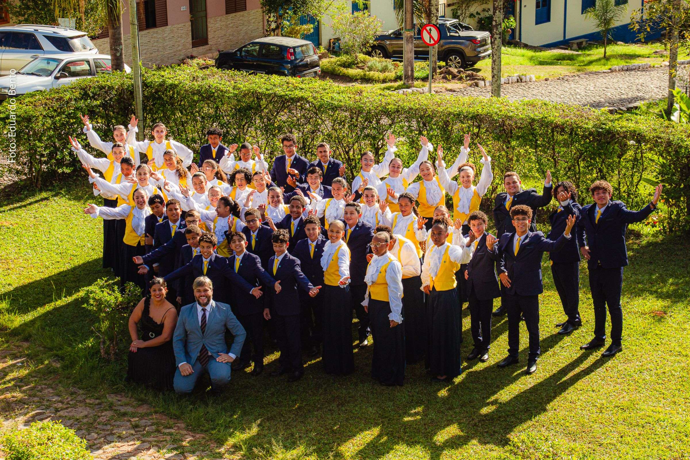 Turnê Passaredo do Coral Canarinhos de Itabirito chega a Salvador com concerto e intercâmbio cultural