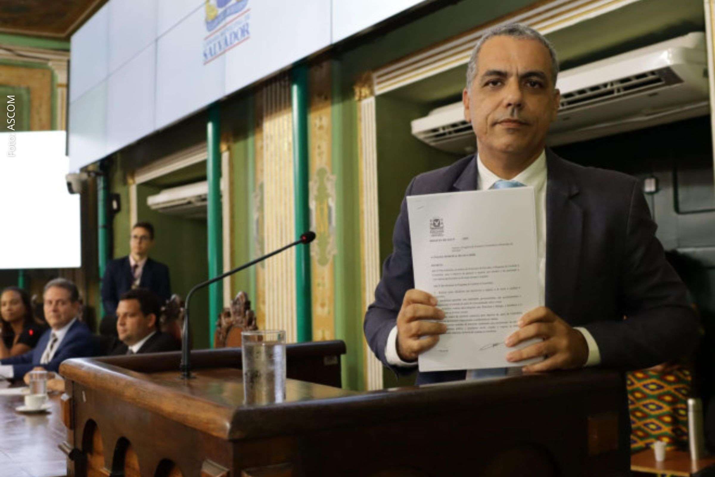 Câmara de Salvador aprova primeiro projeto de lei do país contra a cristofobia