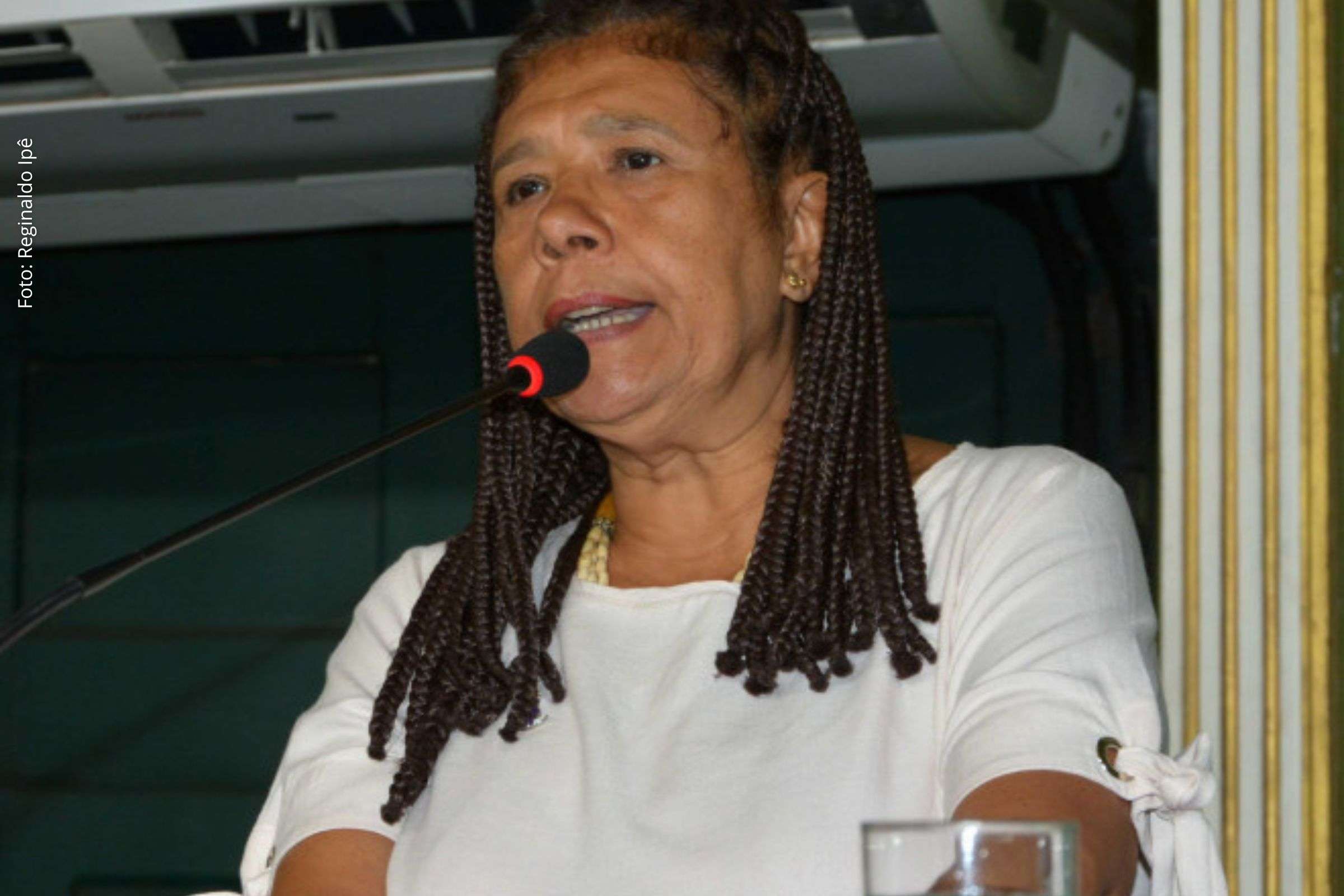 Vereadores debatem venda de estacionamento público e gratuidade em shoppings de Salvador