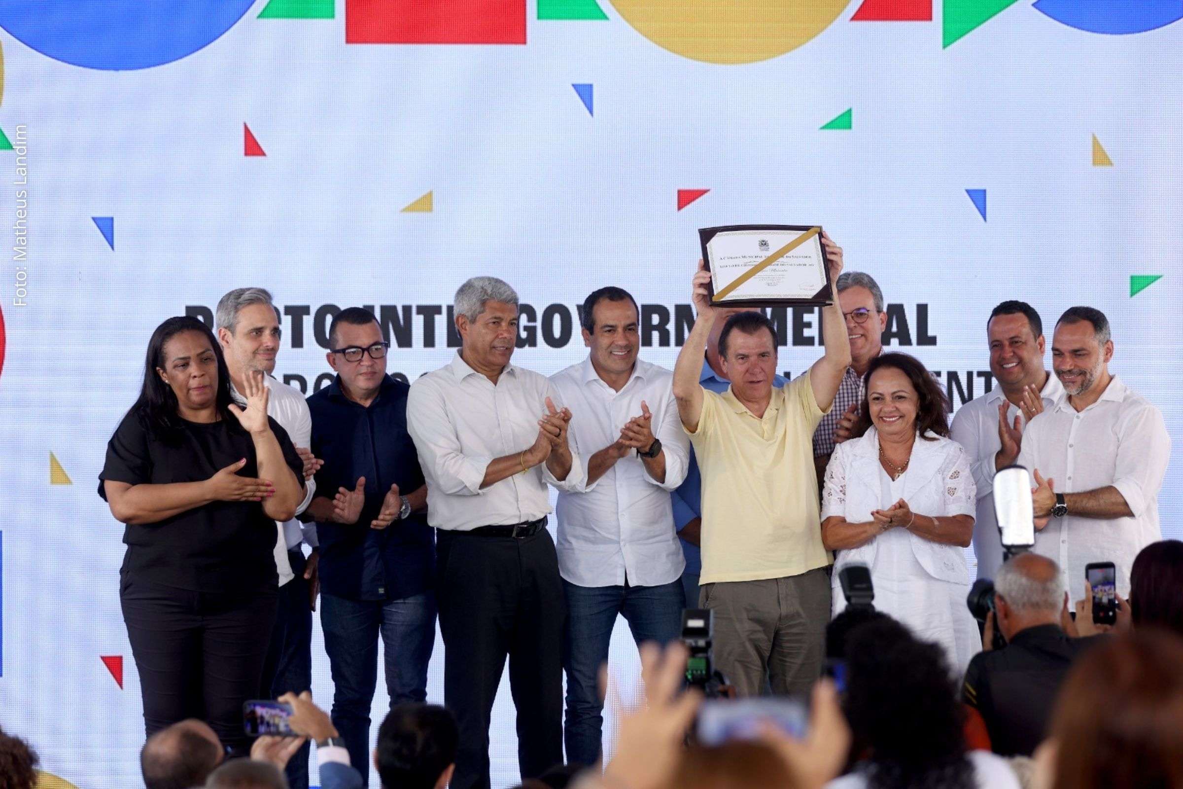 Governador Jerônimo reafirma compromisso com o trabalho decente no Carnaval de Salvador