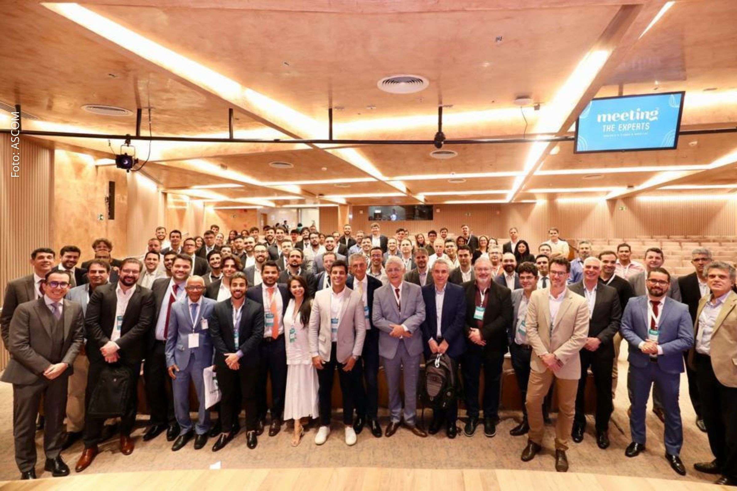 Cirurgiões ampliam fronteiras da cirurgia robótica no Meeting The Experts 2 em Salvador