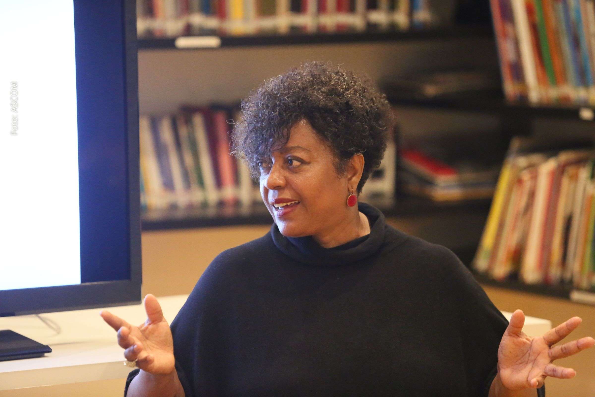 Evento no Palacete TiraChapéu oferece programação gratuita com oficinas, palestras e desfiles.