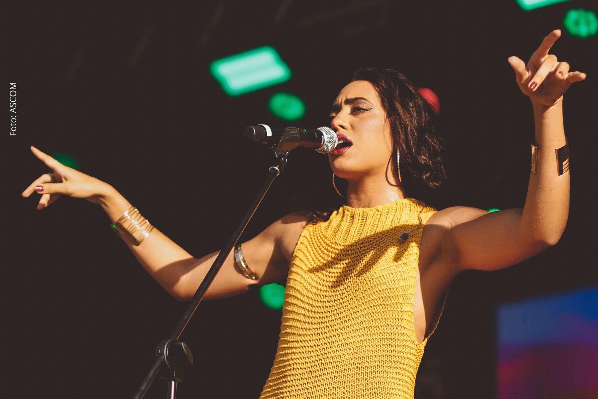 Letícia apresenta show de nova MPB no Colaboraê com repertório autoral e destaque nacional após premiações