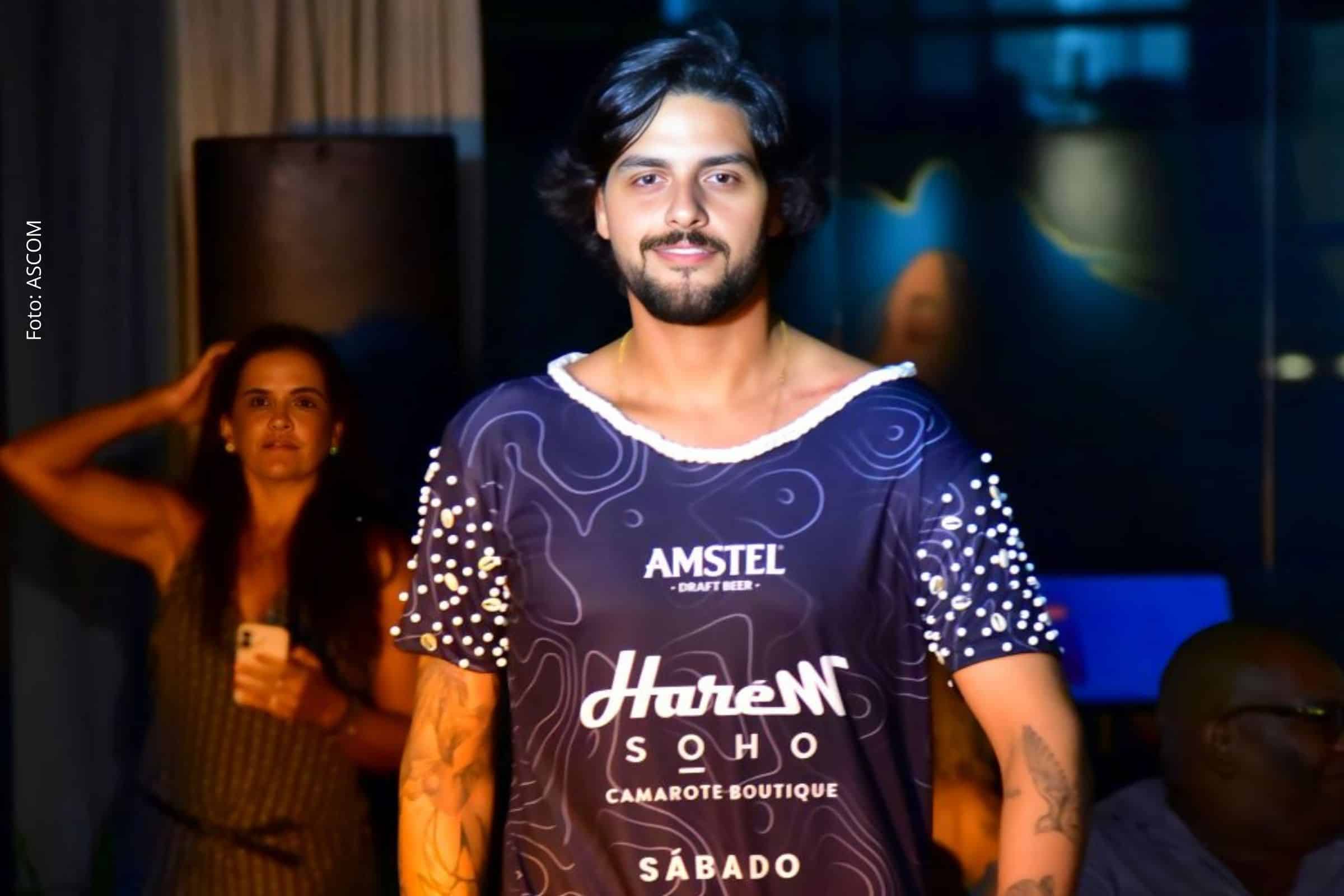 Evento no Horto Florestal apresenta peças oficiais da folia com criações autorais assinadas por estilistas e marcas convidadas.