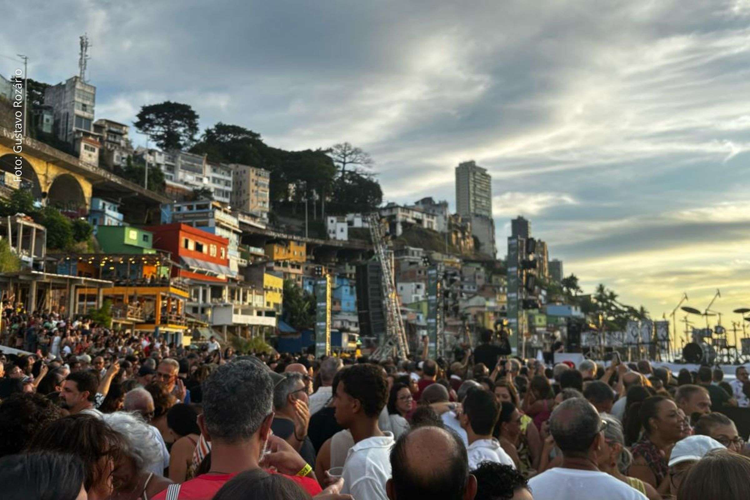 Apresentação integra programação de pré-Carnaval e reforça o Museu de Arte Moderna da Bahia como espaço cultural do verão.