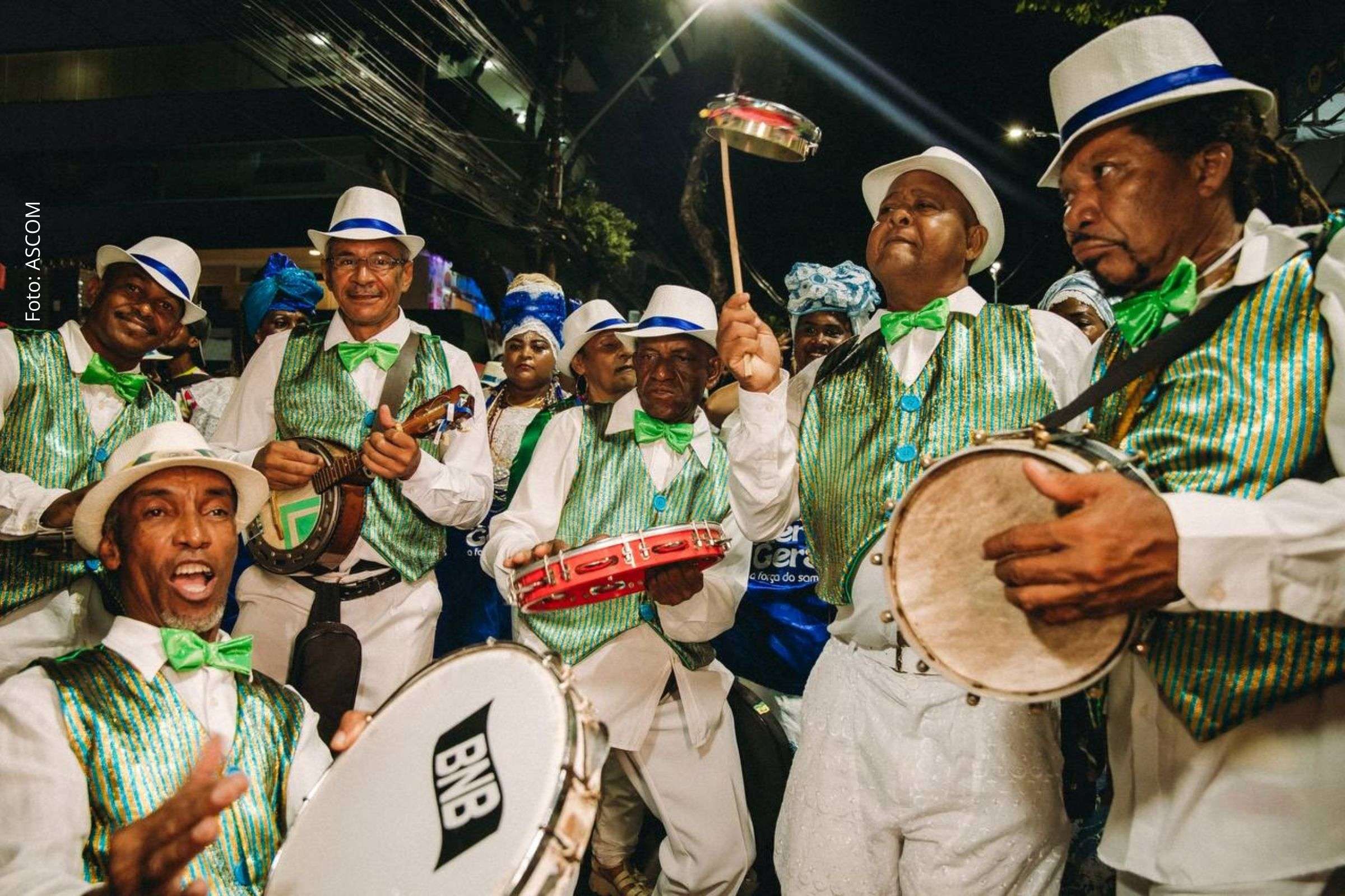 Bloco Alerta Geral homenageia Arlindo Cruz no Circuito Osmar e abre Carnaval com desfile dedicado ao samba e aos 110 anos do gênero