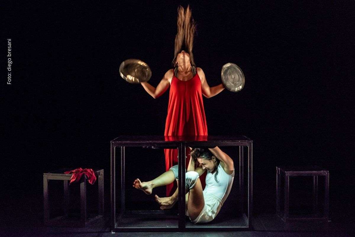 Espetáculo bilíngue “Depois do Silêncio” tem sessões gratuitas no Teatro SESI Rio Vermelho em Salvador