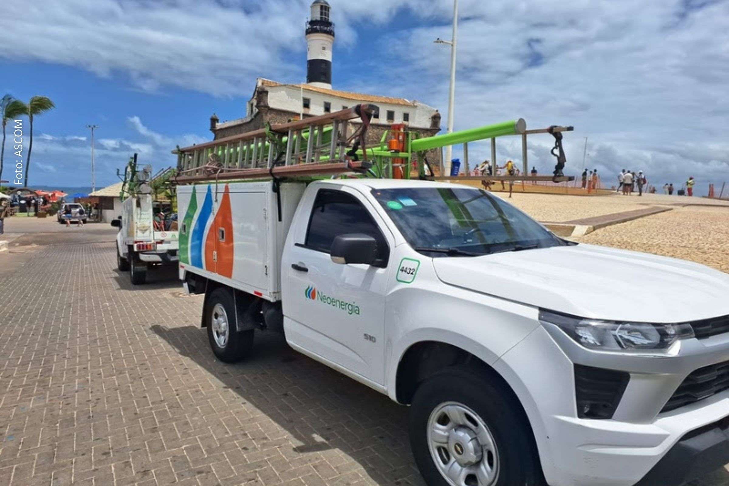 Distribuidora fiscalizou 936 postes, retirou 153 caixas de telecomunicações e investiu R$ 294 milhões em infraestrutura e segurança da rede.