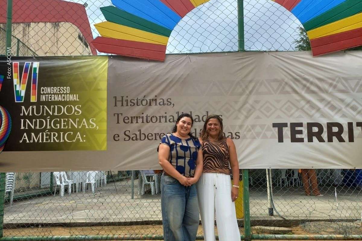 Professoras do CPM de Candeias apresentam projetos pedagógicos no 6º Congresso Internacional Mundos Indígenas em Salvador