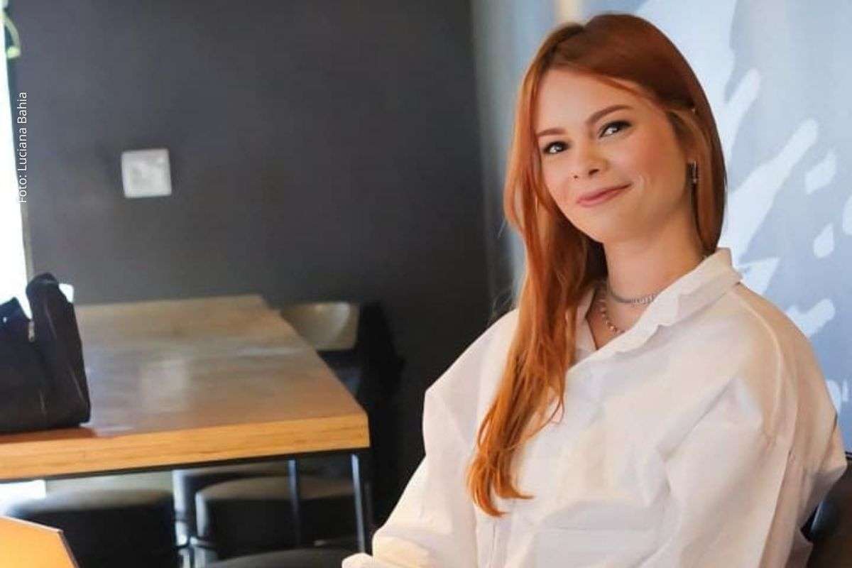 Autocobrança excessiva na vida adulta pode estar ligada a experiências da infância, alerta psicóloga Bianca Reis