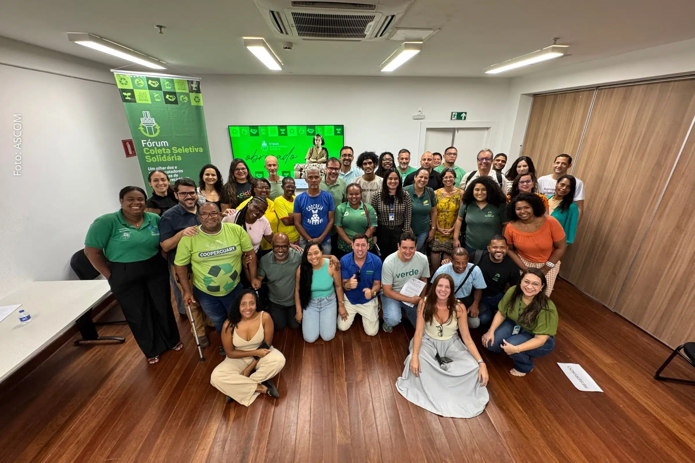 Salvador inicia processo para contratar cooperativas de reciclagem e cria Grupo de Trabalho com órgãos municipais e catadores