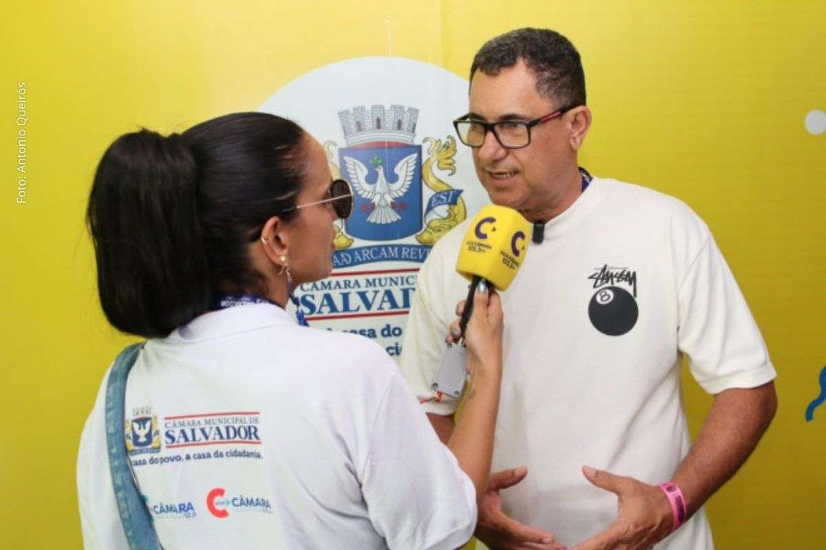 Vereador Hélio Ferreira cobra ampliação de entidades no Carnaval de Salvador e defende mais representatividade e apoio estrutural aos blocos