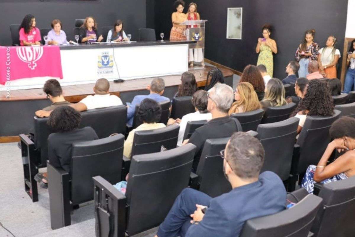 Audiência na Câmara de Salvador debate Pacto Antifeminicídio e cobra aplicação da Lei Maria da Penha e ampliação da rede de apoio