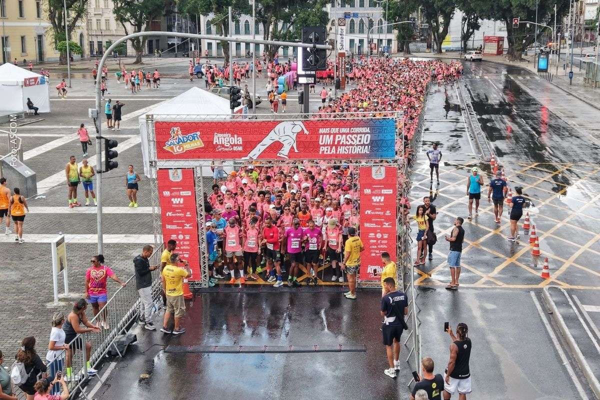 Corrida Salvador 10 Milhas reúne 5 mil atletas, percorre pontos turísticos e celebra os 477 anos da capital baiana