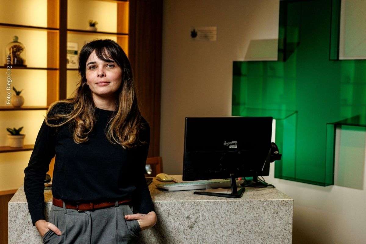 Empreendedora transforma experiência com artrite em atuação na cannabis medicinal e amplia debate sobre acesso terapêutico no Brasil
