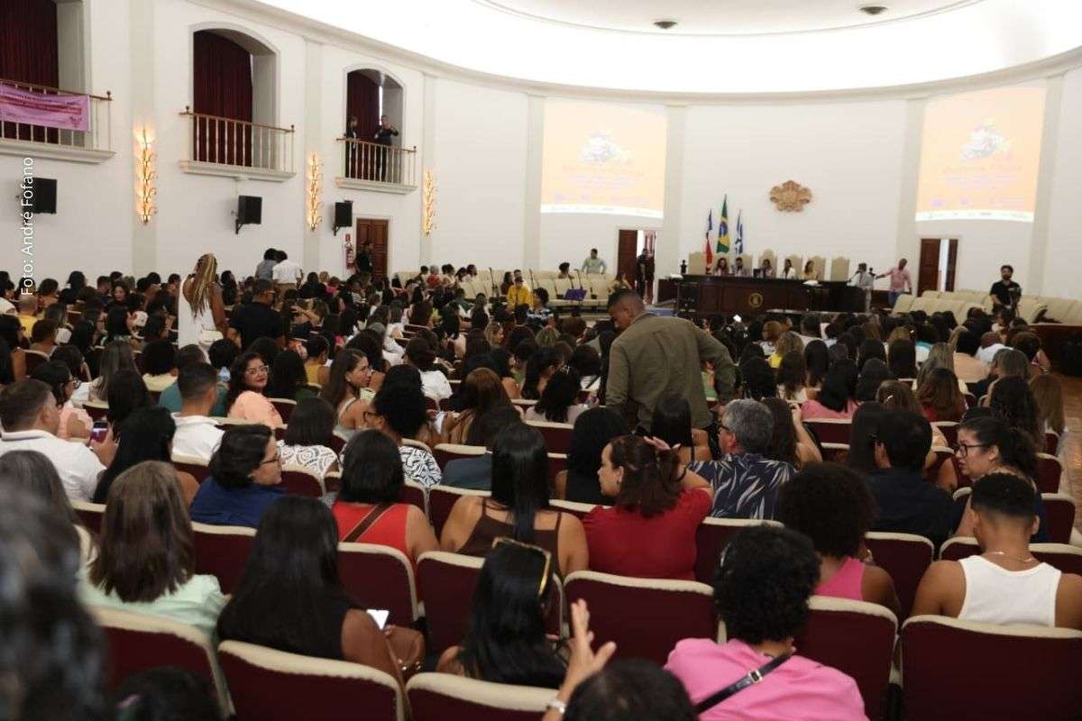 Encontro em Salvador reúne educadores e fortalece políticas de alfabetização com abertura do ProLEEI na Bahia