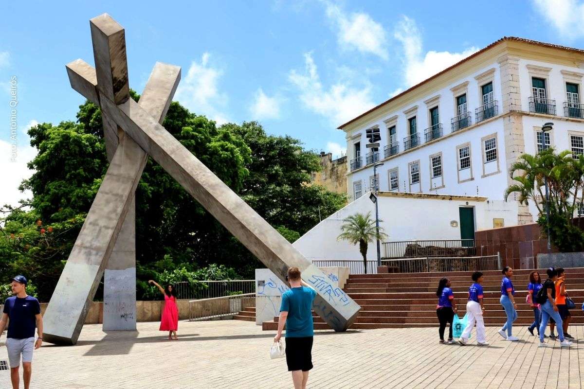 Salvador 477 anos: Ensaio fotográfico da Câmara retrata fé, cultura e cotidiano em pontos históricos da cidade