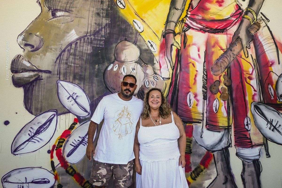 Feira de São Joaquim recebe mural de grafite em homenagem a Exu Olojá