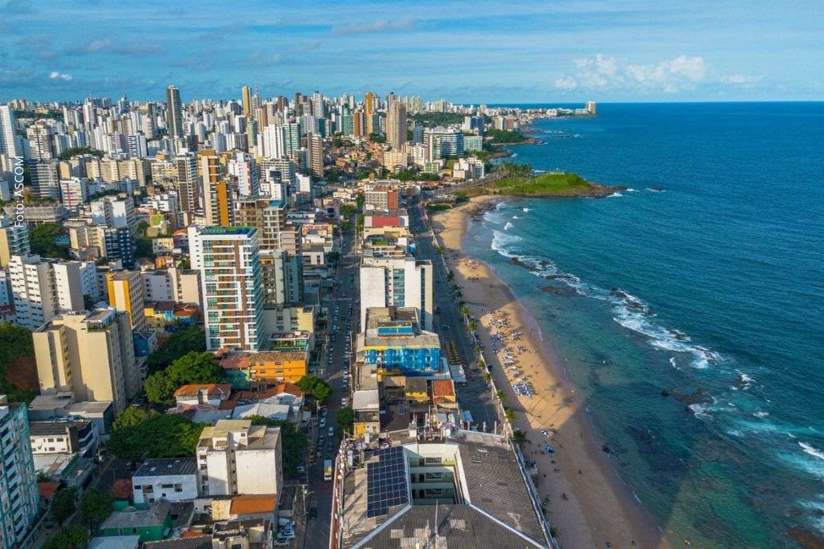 Mercado imobiliário da Bahia cresce 41% em vendas em janeiro de 2026 e compactos lideram com 48%