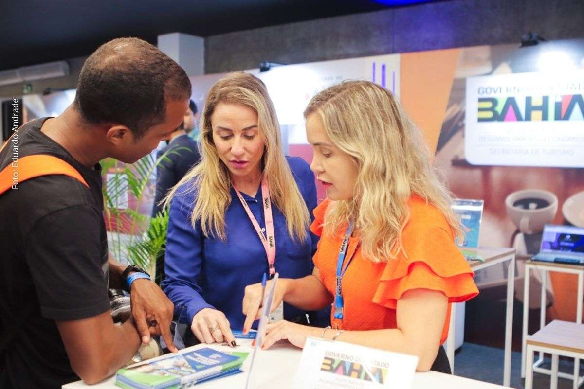 Evento reúne gestores, empreendedores e instituições para discutir desenvolvimento econômico, inovação e políticas públicas.