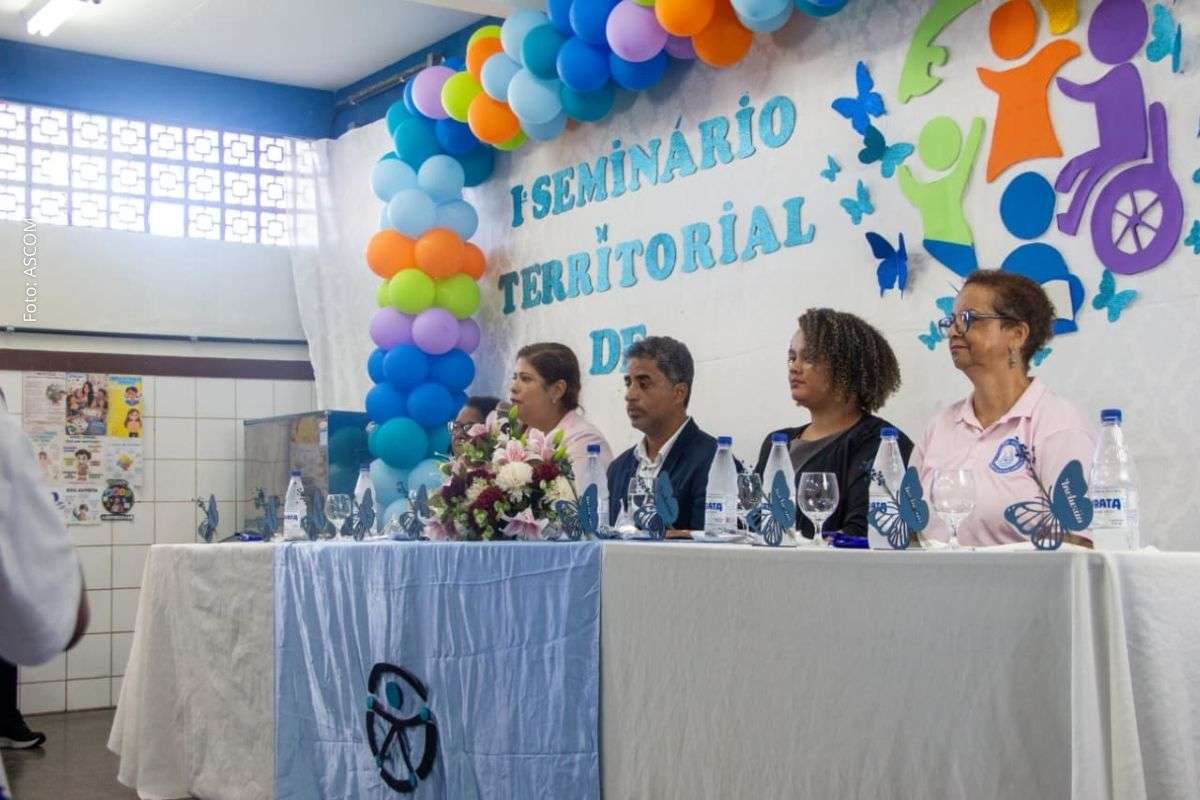 Seminário de educação inclusiva mobiliza escolas e especialistas em Salvador com foco no AEE e práticas pedagógicas acessíveis