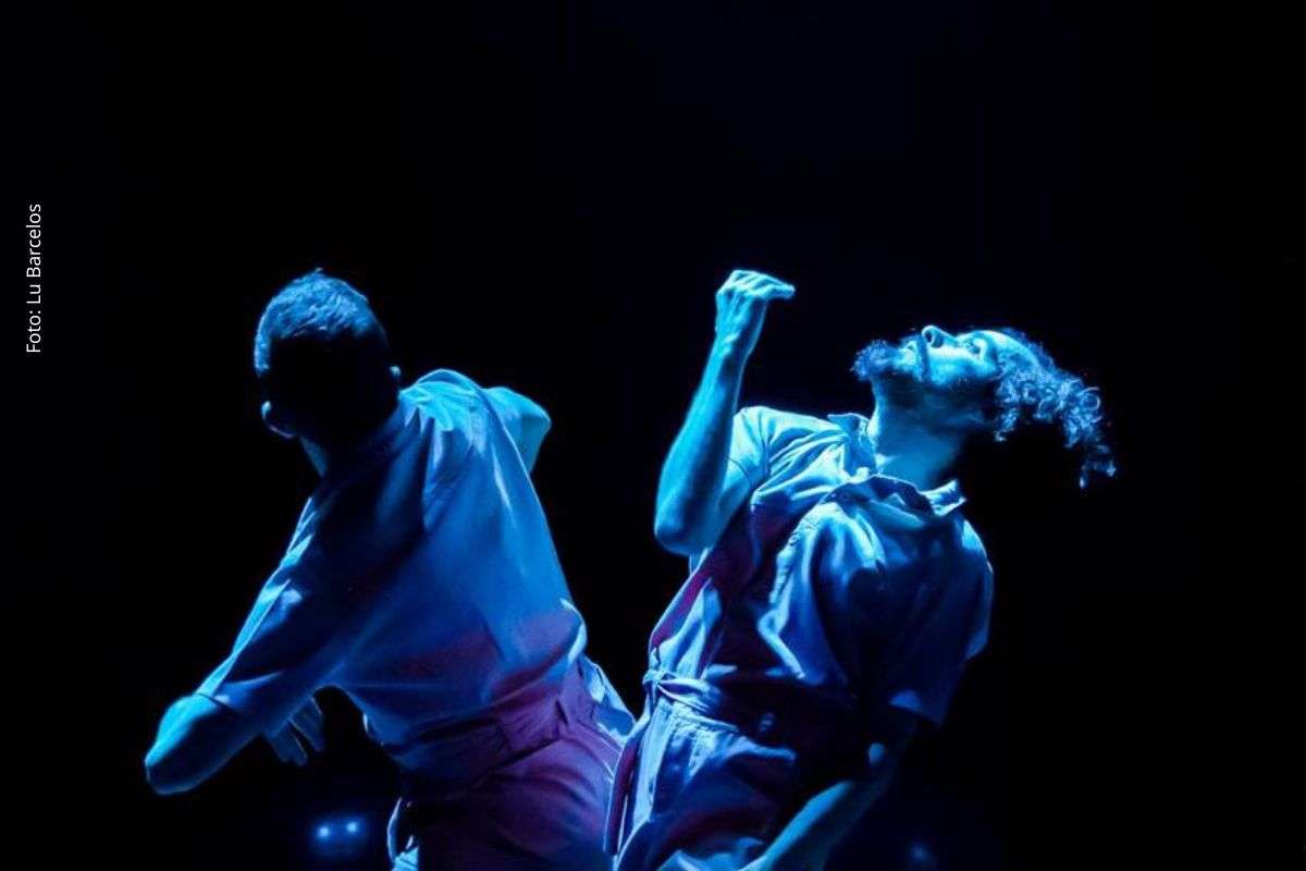 Espetáculo “Dança Boba” chega à CAIXA Cultural Salvador com curta temporada e proposta de improvisação em tempo real