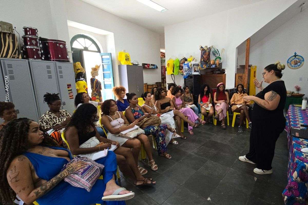 Mira Lab seleciona 20 cantoras negras de Salvador para formação gratuita com foco em carreira musical e mercado digital