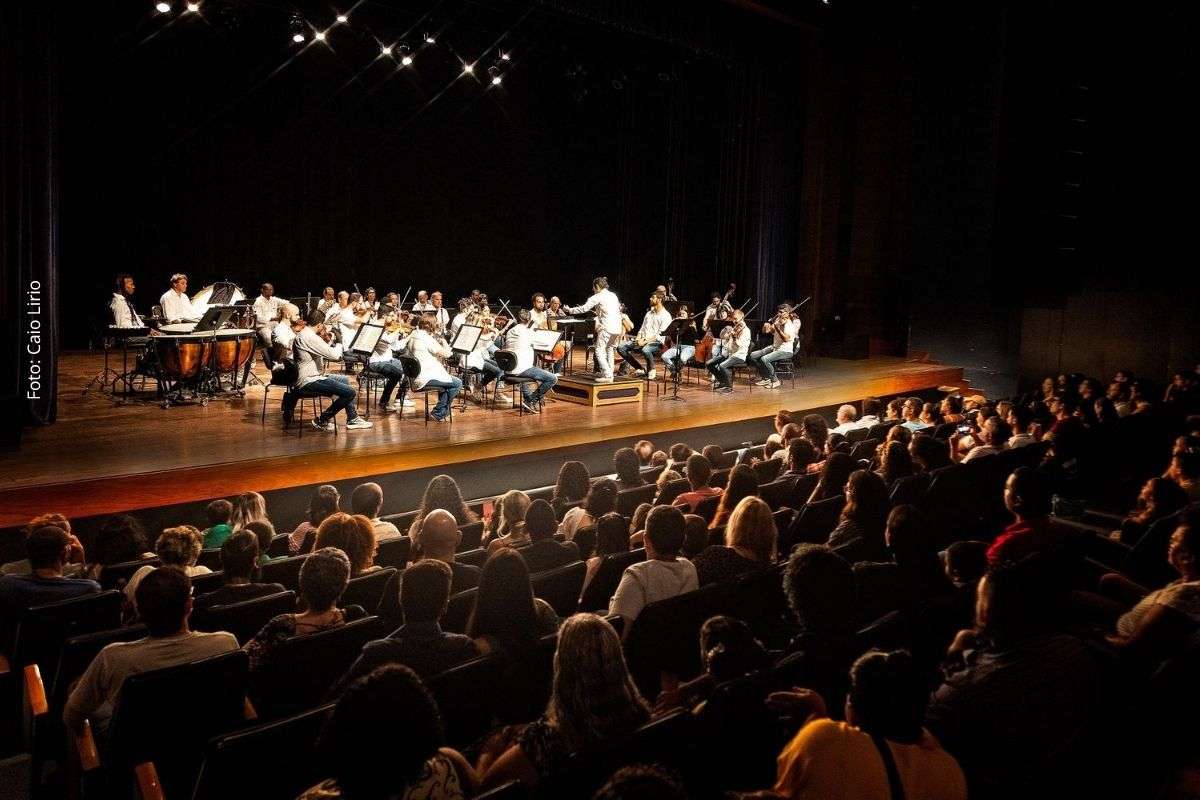 OSBA se apresenta em Camaçari com repertório de Tchaikovsky, Mozart e Berg