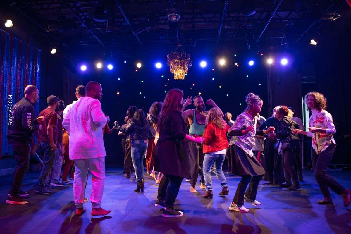 Evento no Circo Picolino integra dança e artes circenses com programação aberta ao público mediante contribuição consciente.